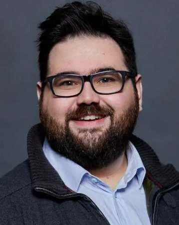 Alkan Gündüz, Gründer von BooWeb